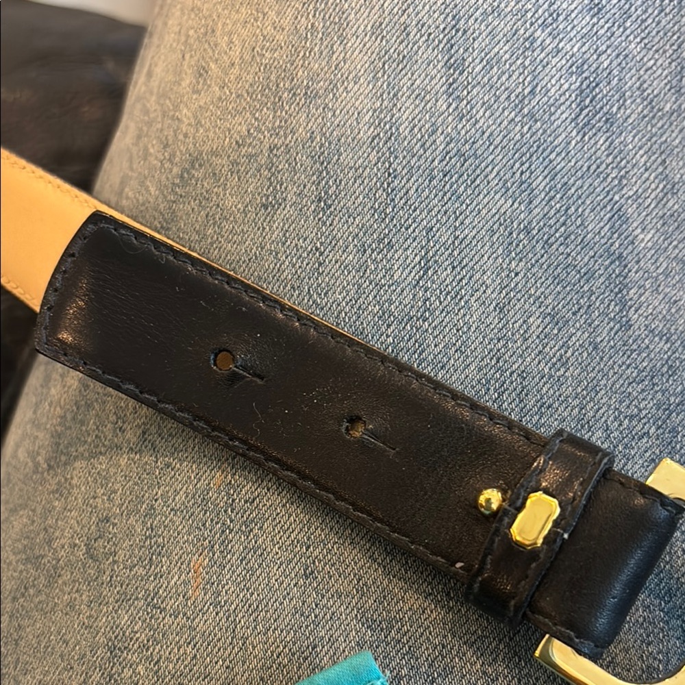 St. John Black and Gold Women's Belt - Picture 5 of 9